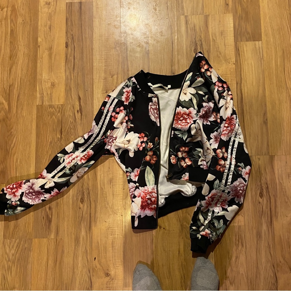 Angela Fashion Women's Floral Bomber Jacket